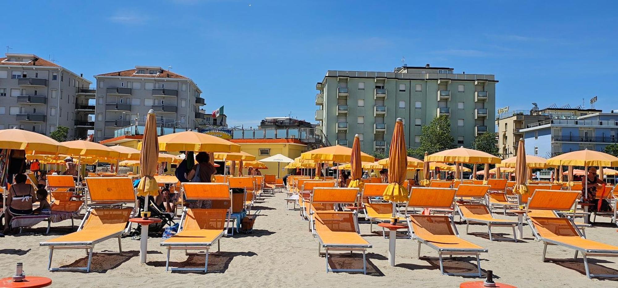 Hotel Sara*** Cesenatico Ngoại thất bức ảnh