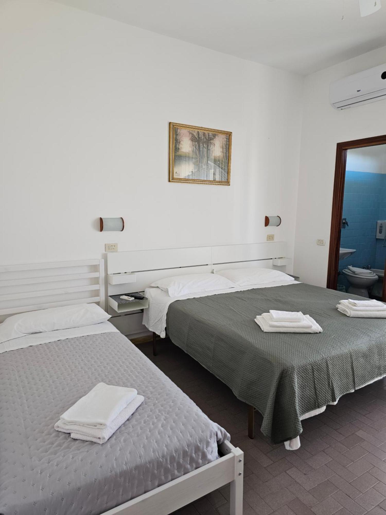 Hotel Sara*** Cesenatico Ngoại thất bức ảnh