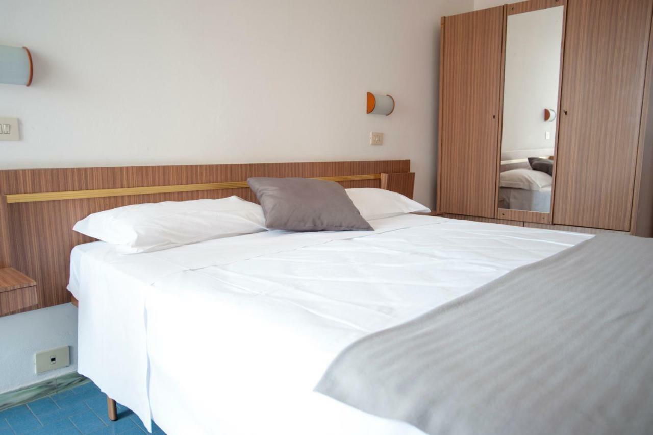 Hotel Sara*** Cesenatico Ngoại thất bức ảnh