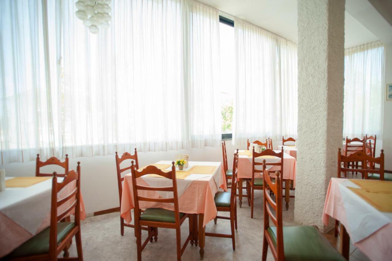 Hotel Sara*** Cesenatico Ngoại thất bức ảnh